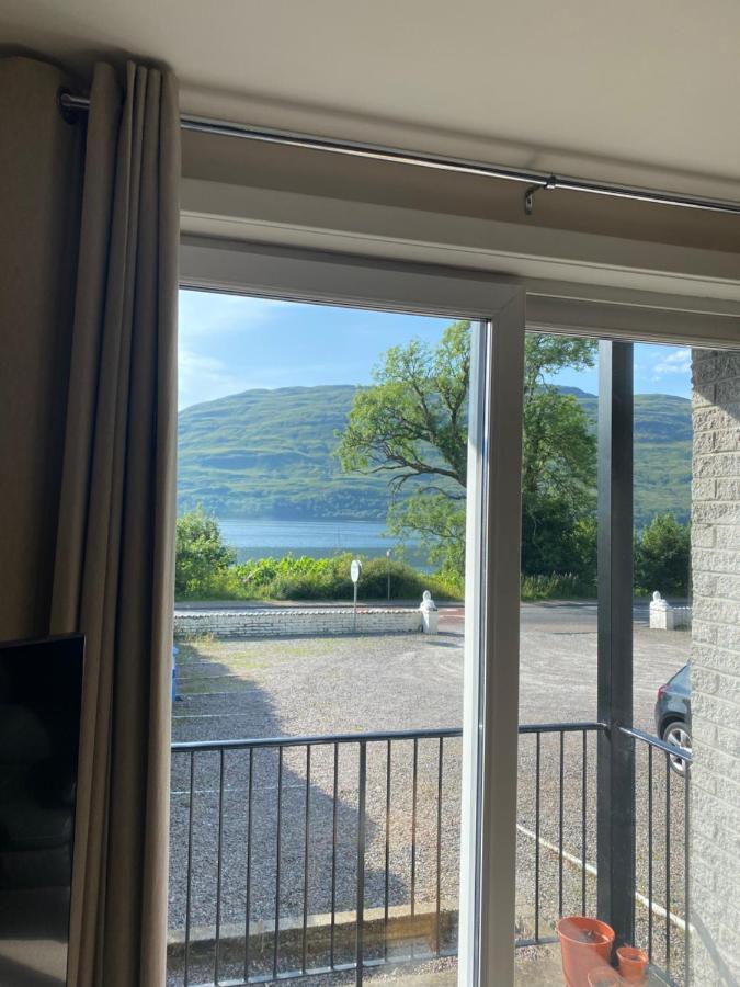 Borrodale, One Bedroom Apartment With Balcony And Loch View. Fort William Eksteriør billede
